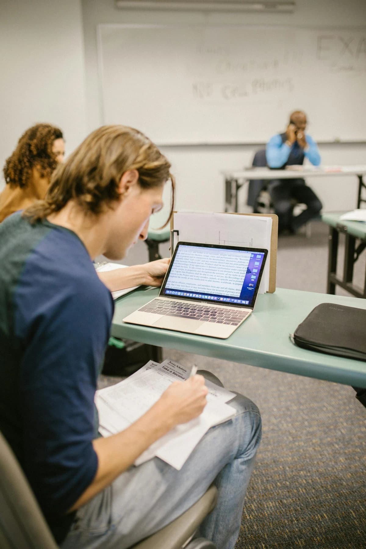Pour les études ou un stage